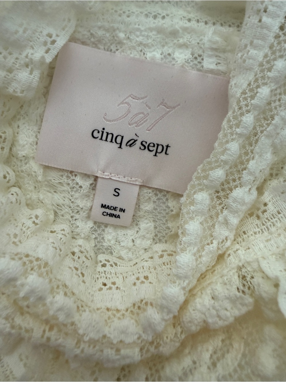 Cinq à Sept Ivory Solene Lace Cold Shoulder Mock Neck Top Size S Cotton Blend - Picture 4 of 11